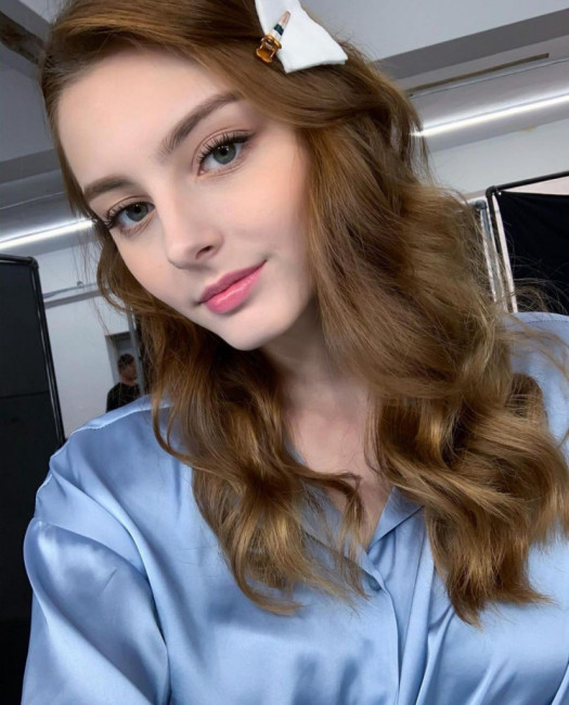 Read more about the article Discover the Allure of Vanessa Wolf Tonight!